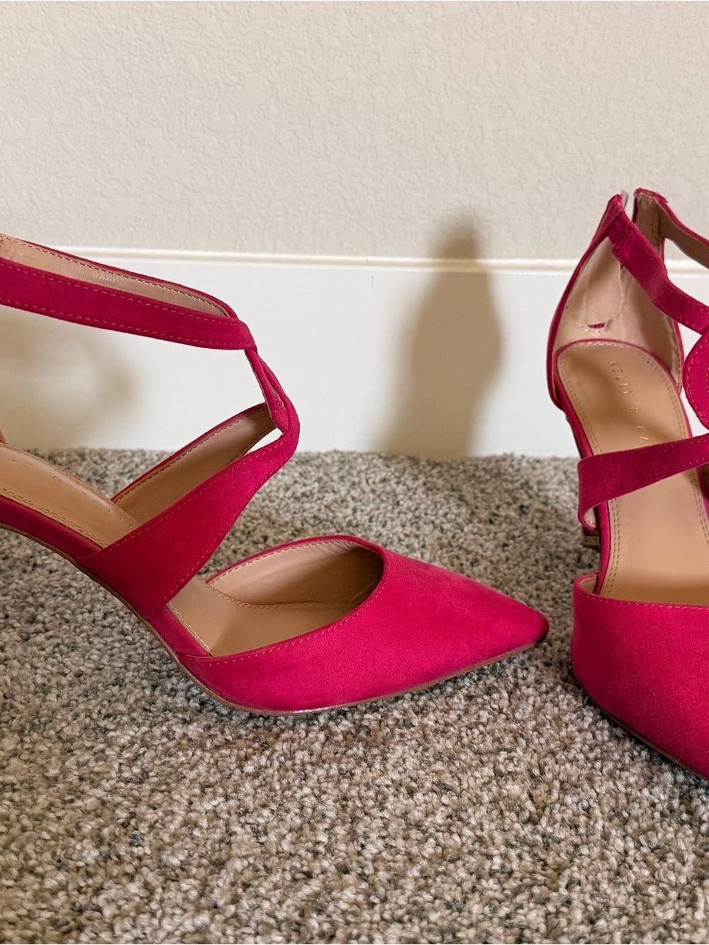 Kelly & Katie Women's Strappy Pointed-Toe Heels in Fuchsia Pink